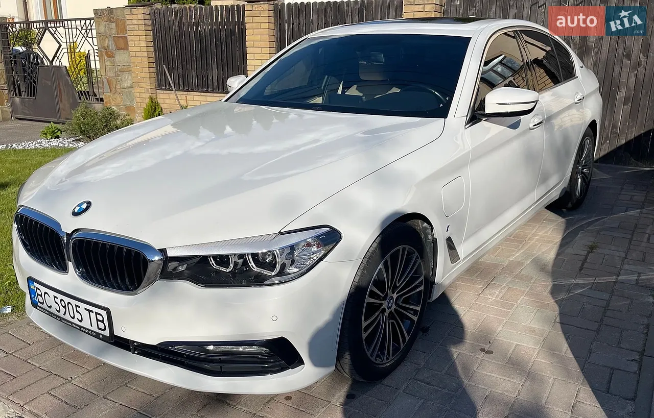 2017 BMW 5er - мініатюра 32