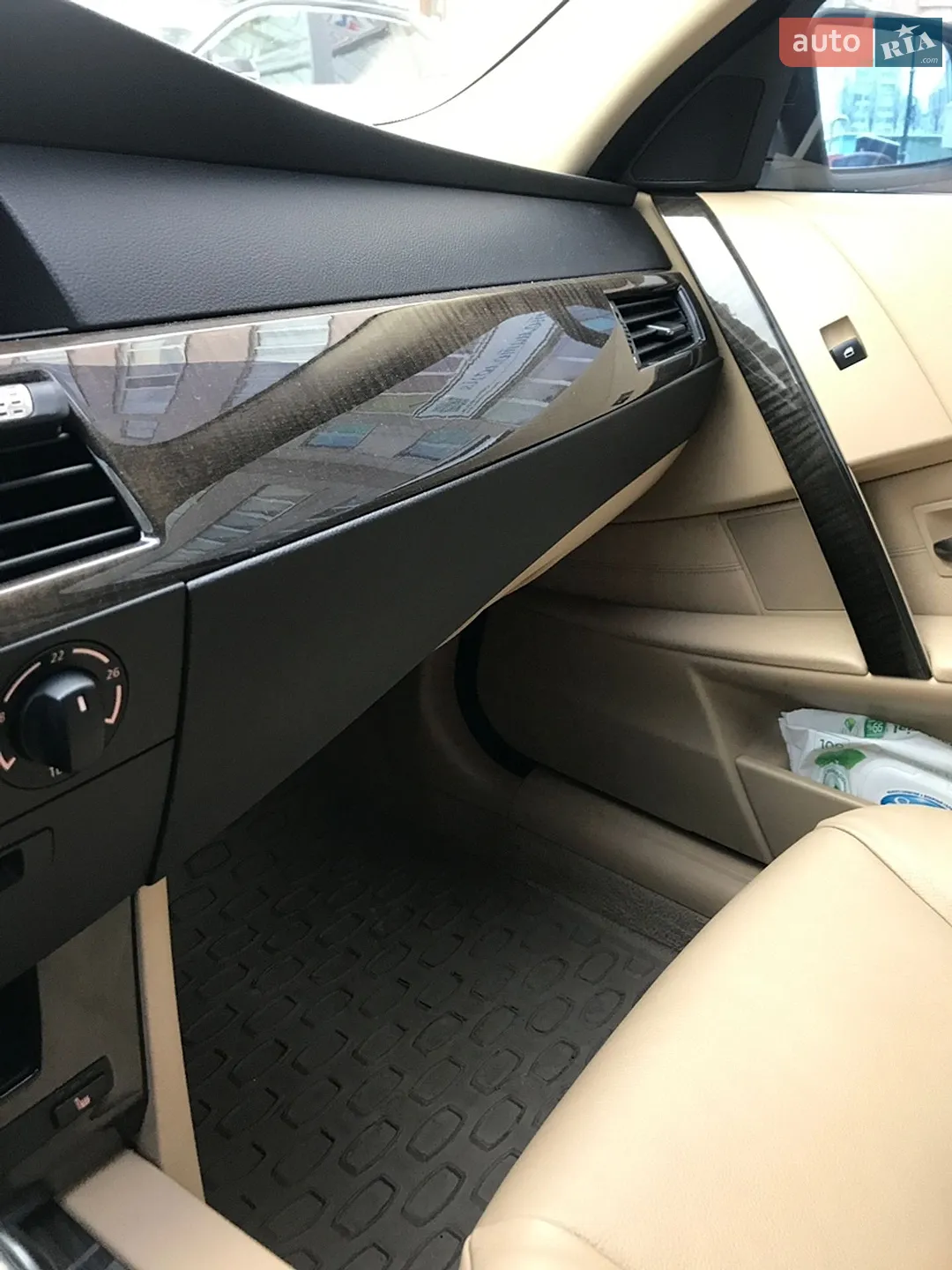 BMW 5 Series 2006 VIN WBANE31040B954145 фото оголошення 25 з 29