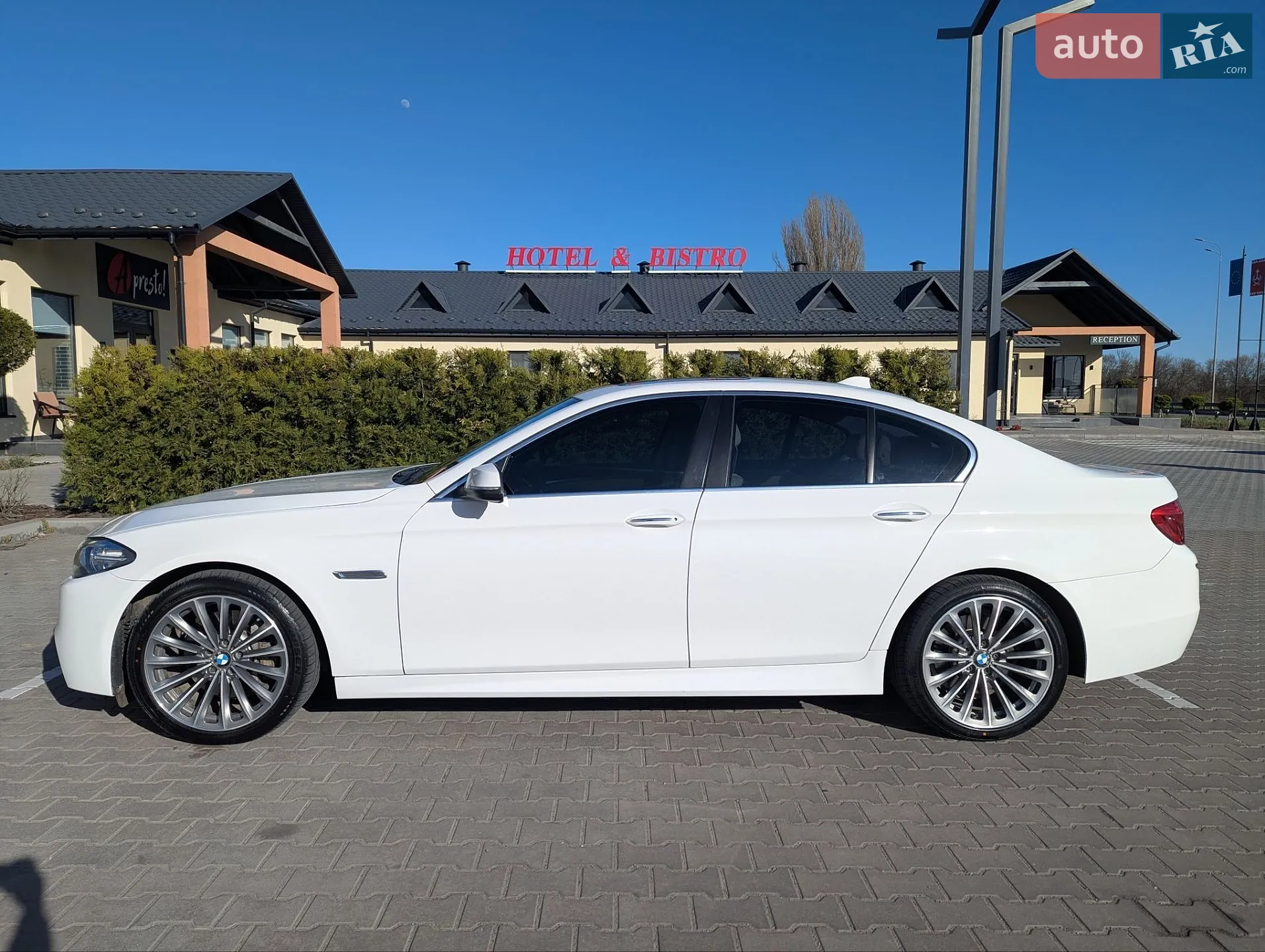 2015 BMW 5er - мініатюра 3