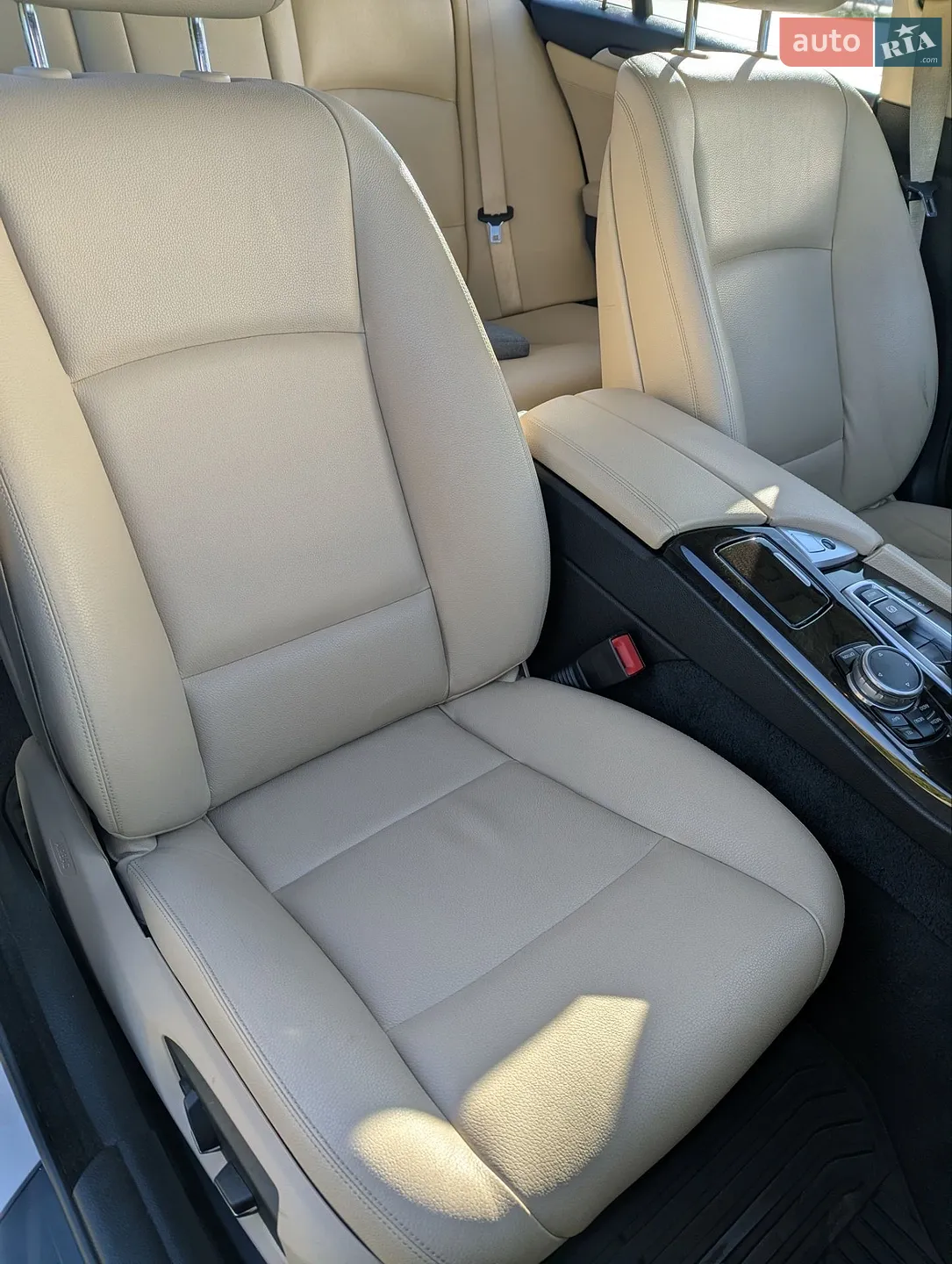 2015 BMW 5er - мініатюра 16