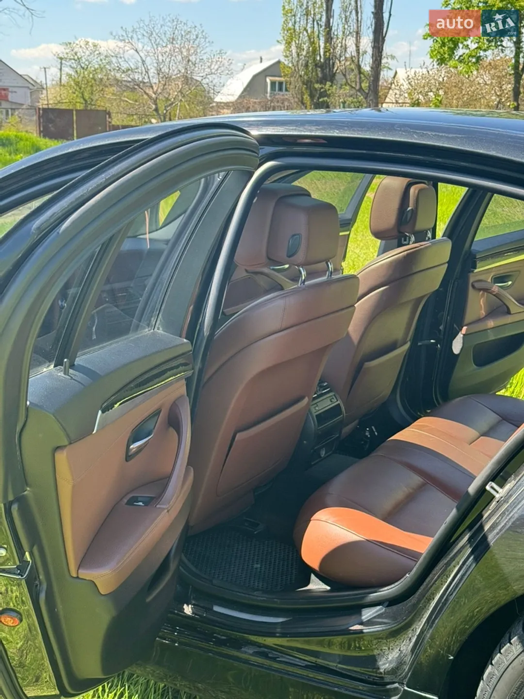2010 BMW 5er - мініатюра 11