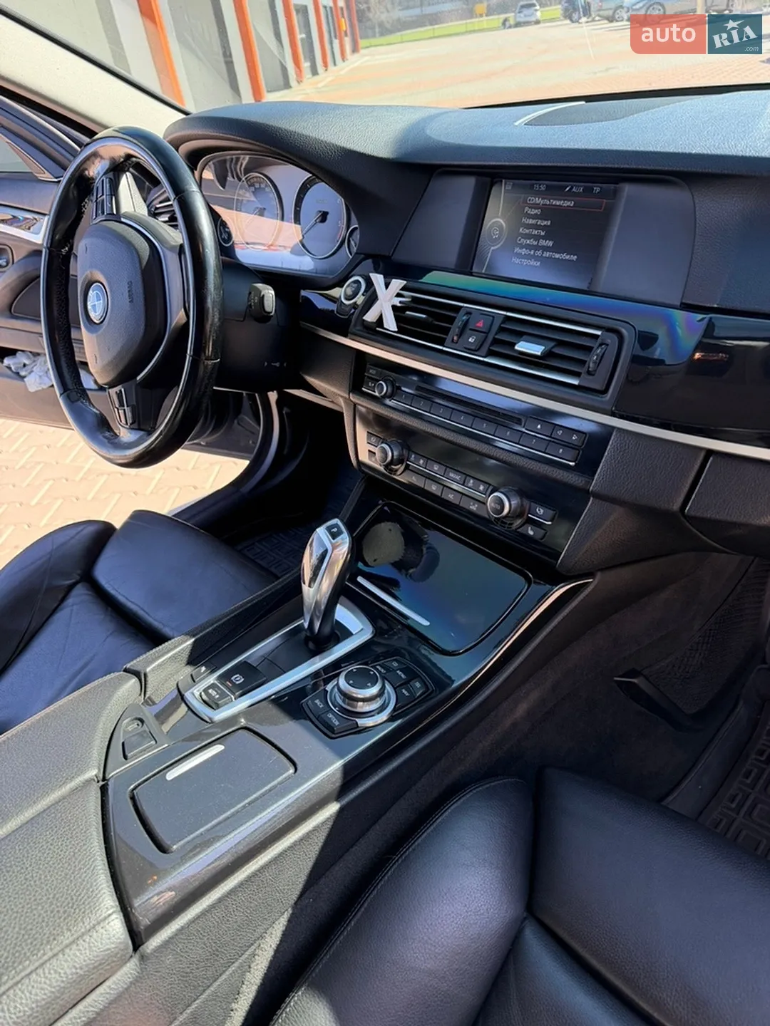 2010 BMW 5er - мініатюра 18