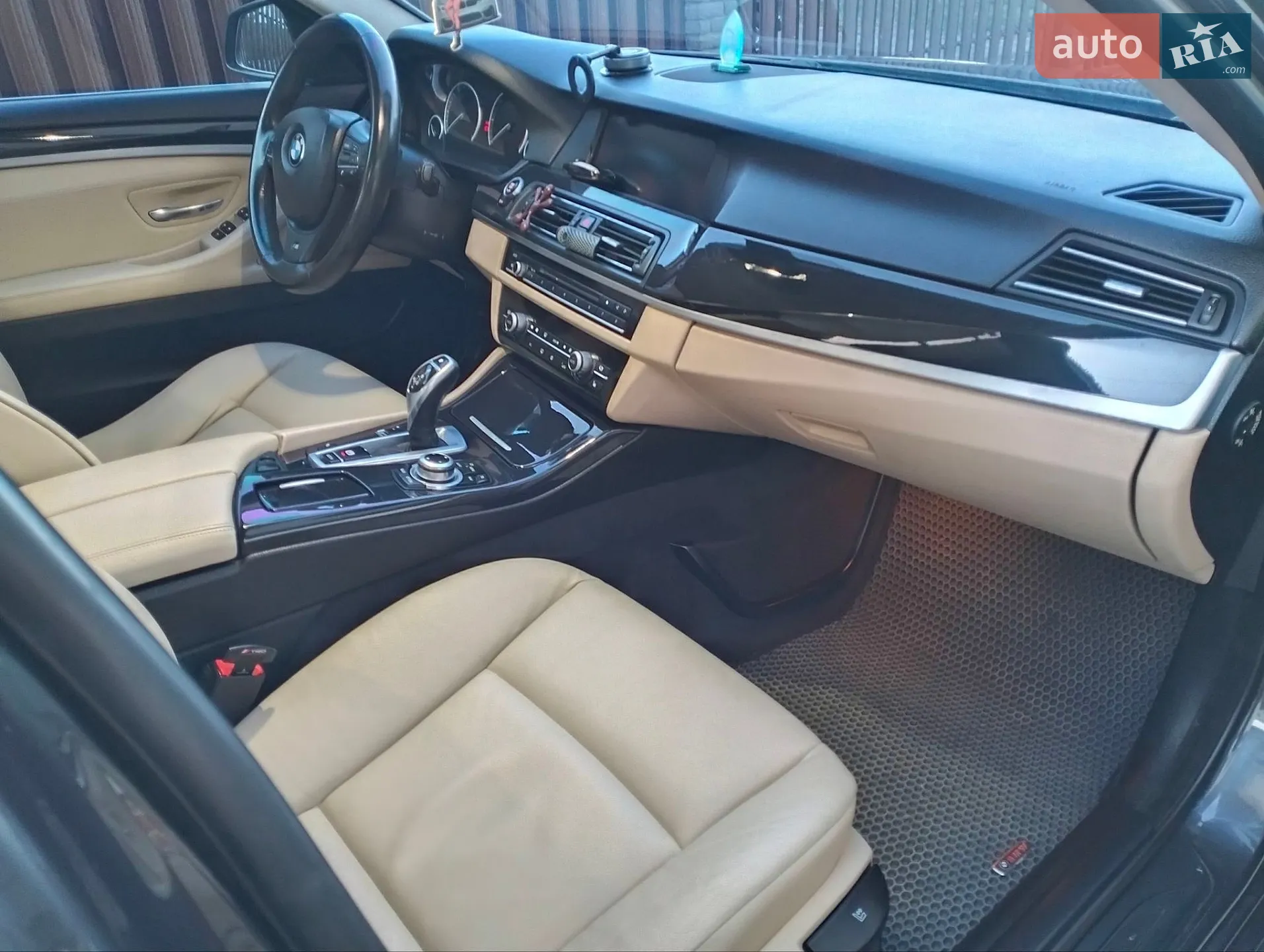 2012 BMW 5er - мініатюра 25