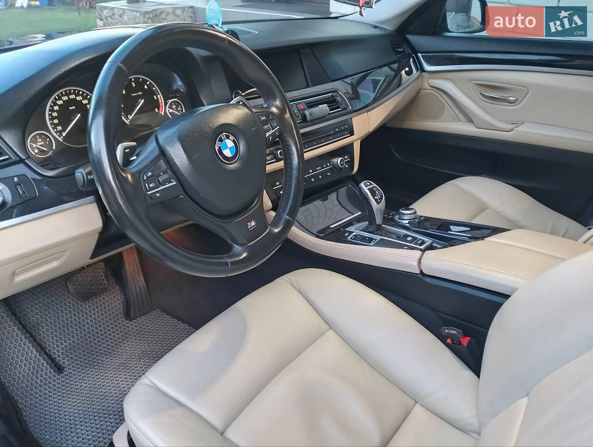 2012 BMW 5er - мініатюра 27