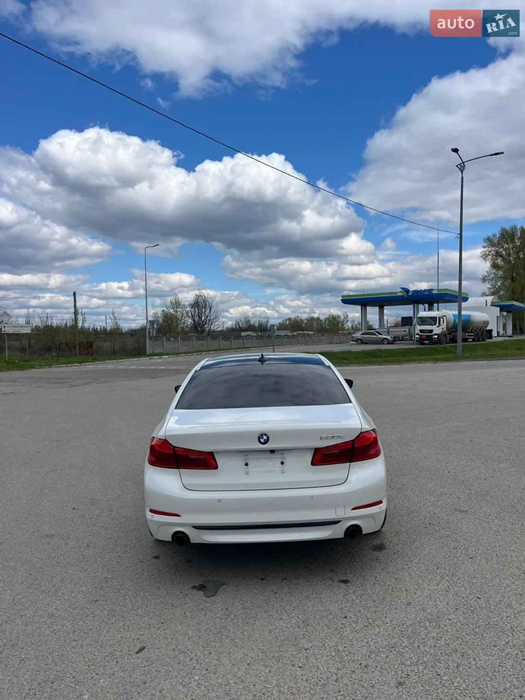 2017 BMW 5er - мініатюра 5