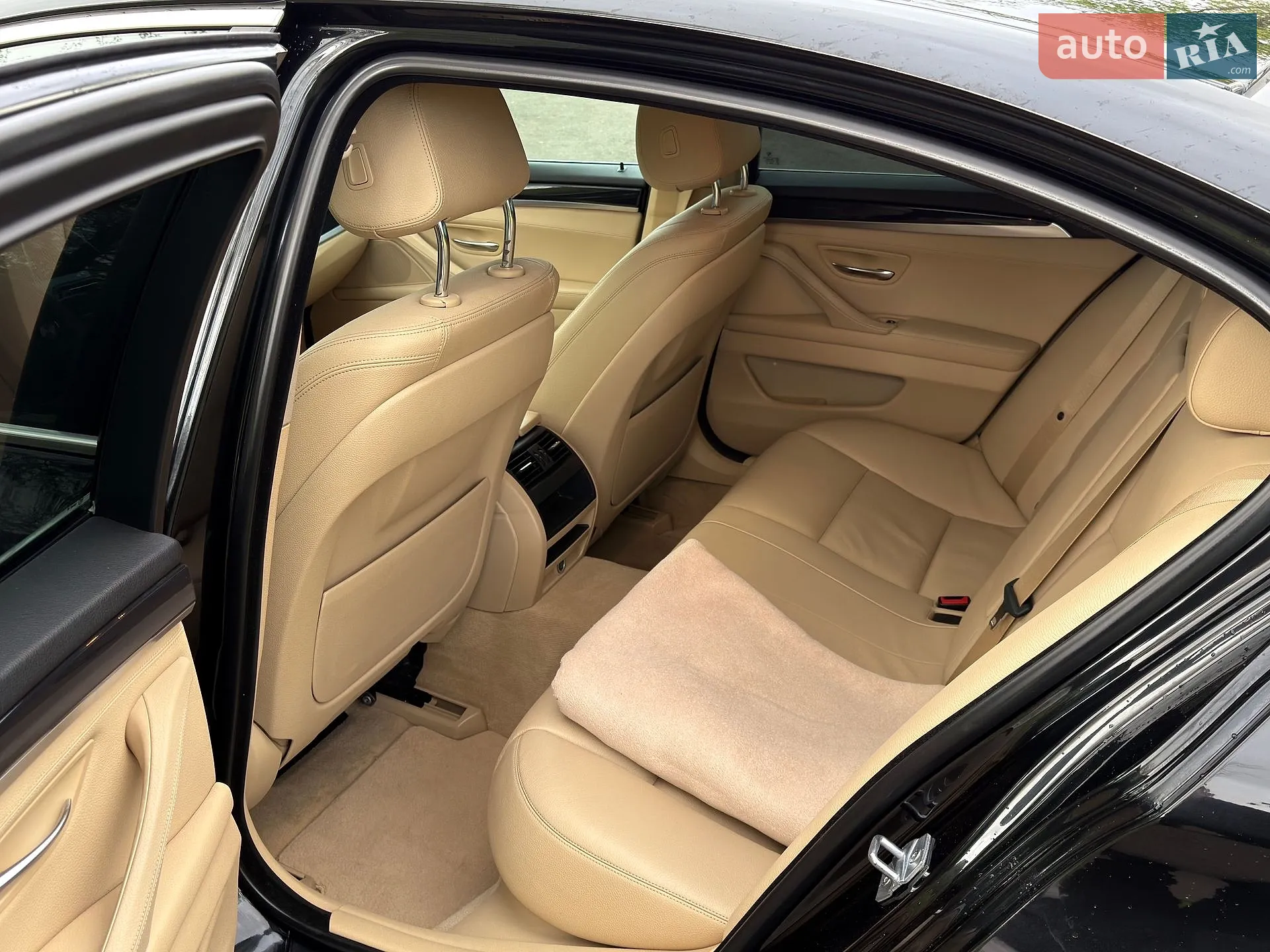 2013 BMW 5er - мініатюра 18