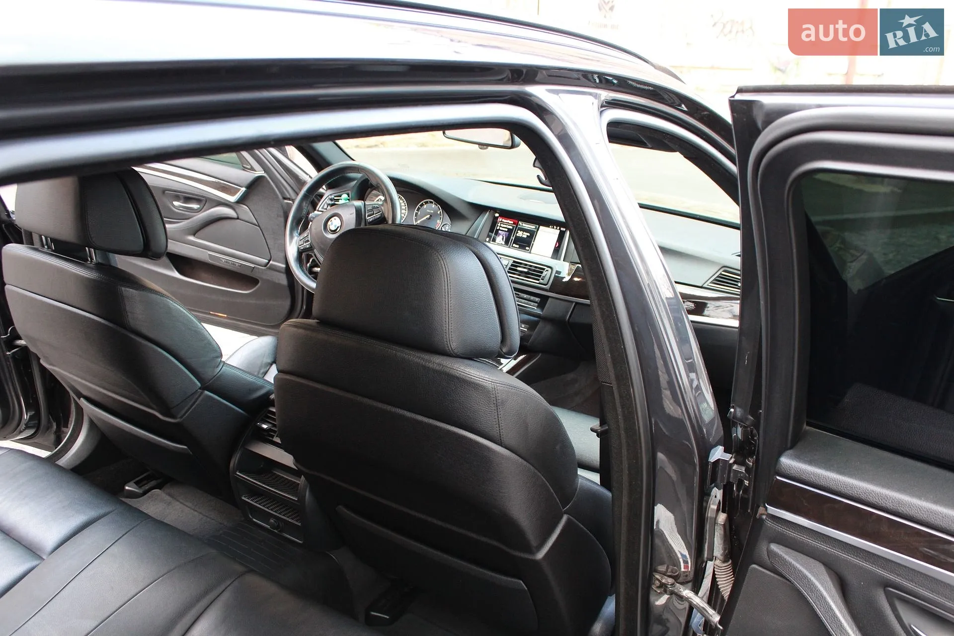 2011 BMW 5er - мініатюра 16