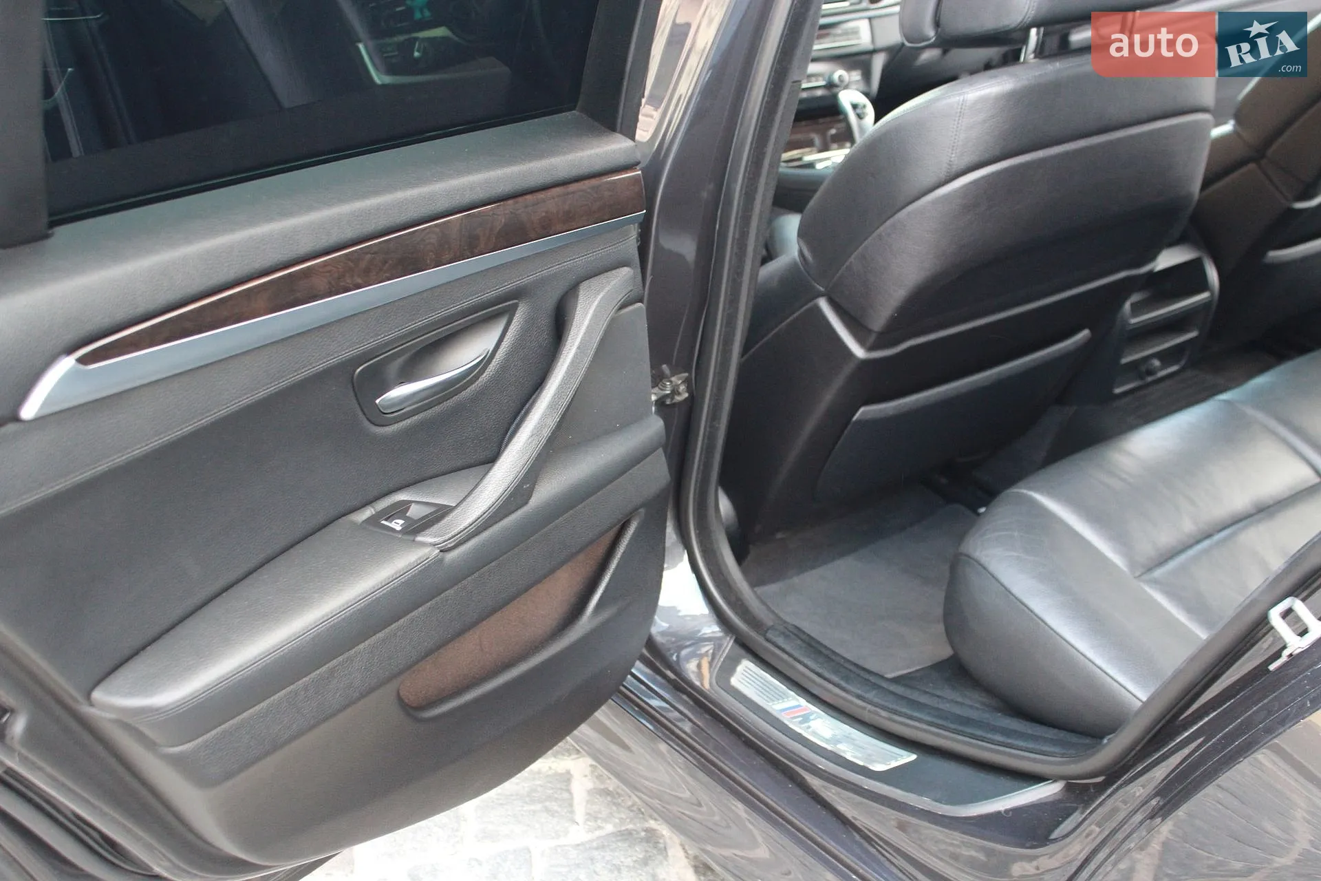 2011 BMW 5er - мініатюра 17