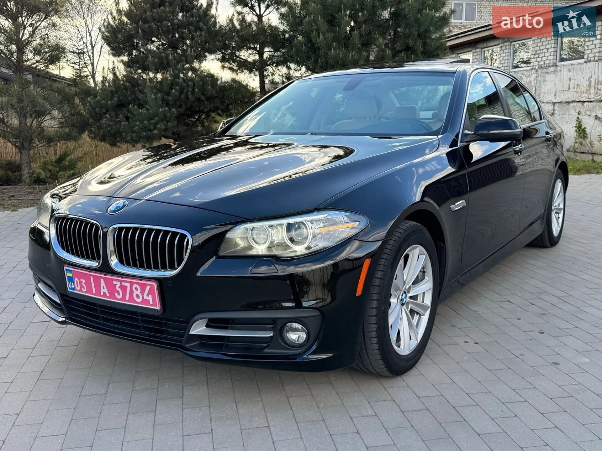 2015 BMW 5er - мініатюра 2