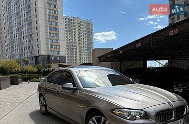 Седан BMW 5 Series 2014 в Одессе