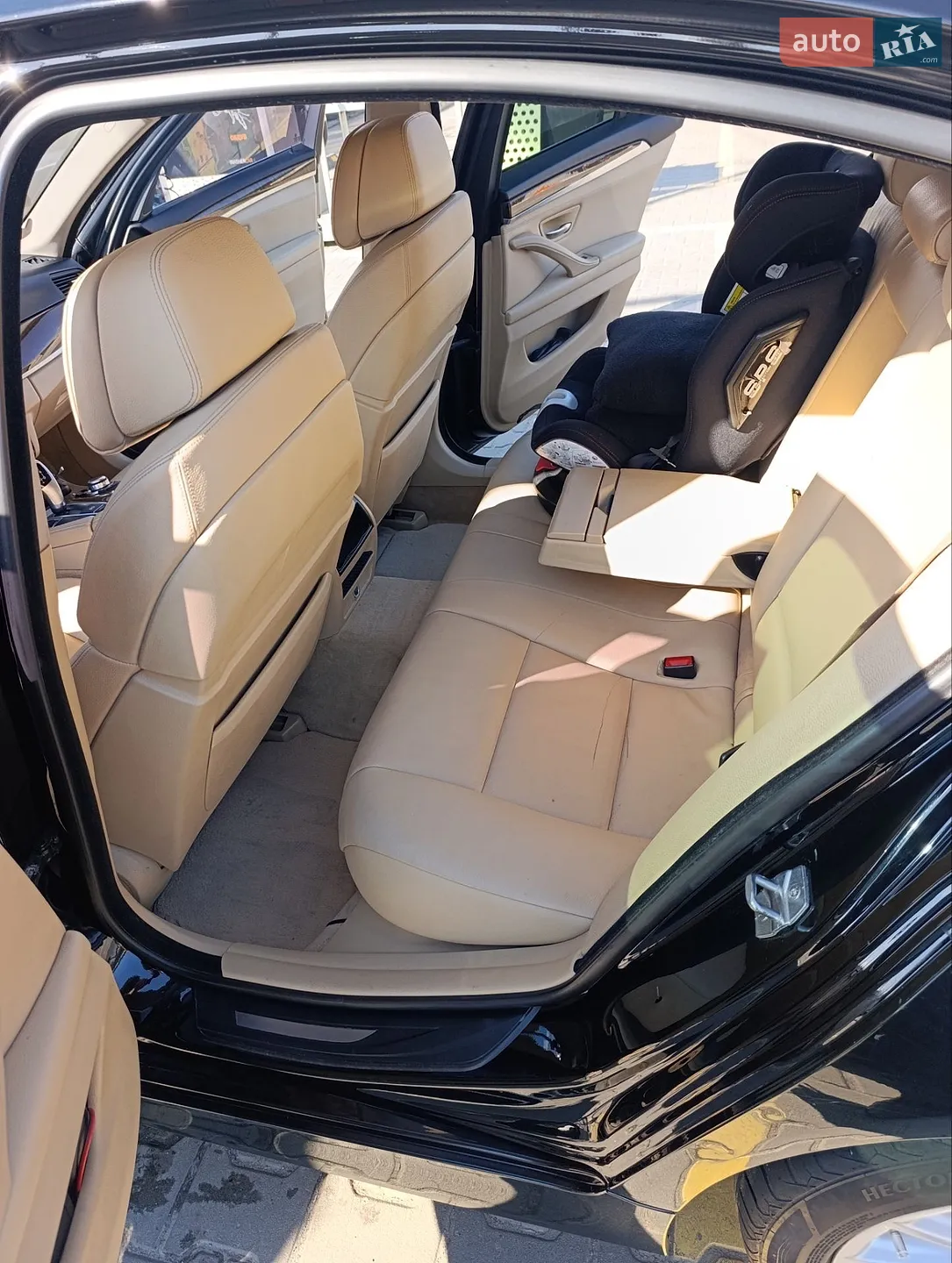 2012 BMW 5er - мініатюра 12