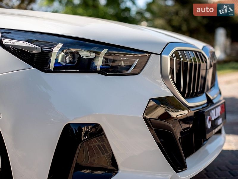 Седан BMW 5 Series 2024 в Одессе