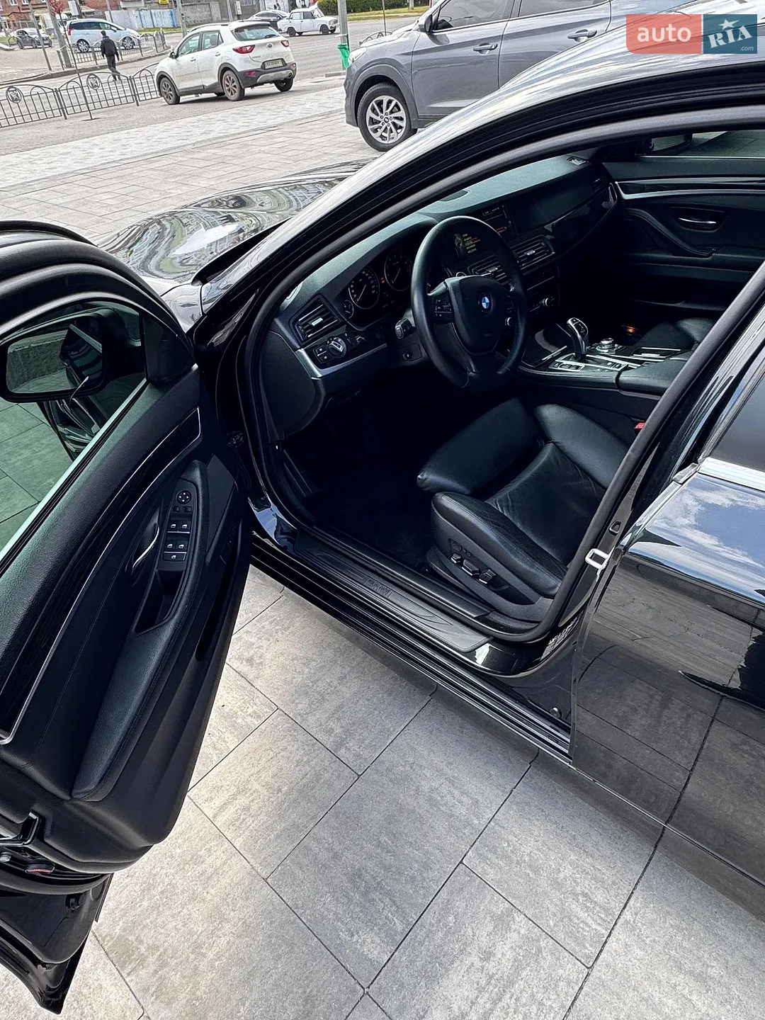 2012 BMW 5er - мініатюра 13