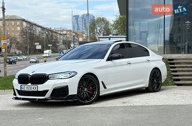 Седан BMW 5 Series 2017 в Киеве