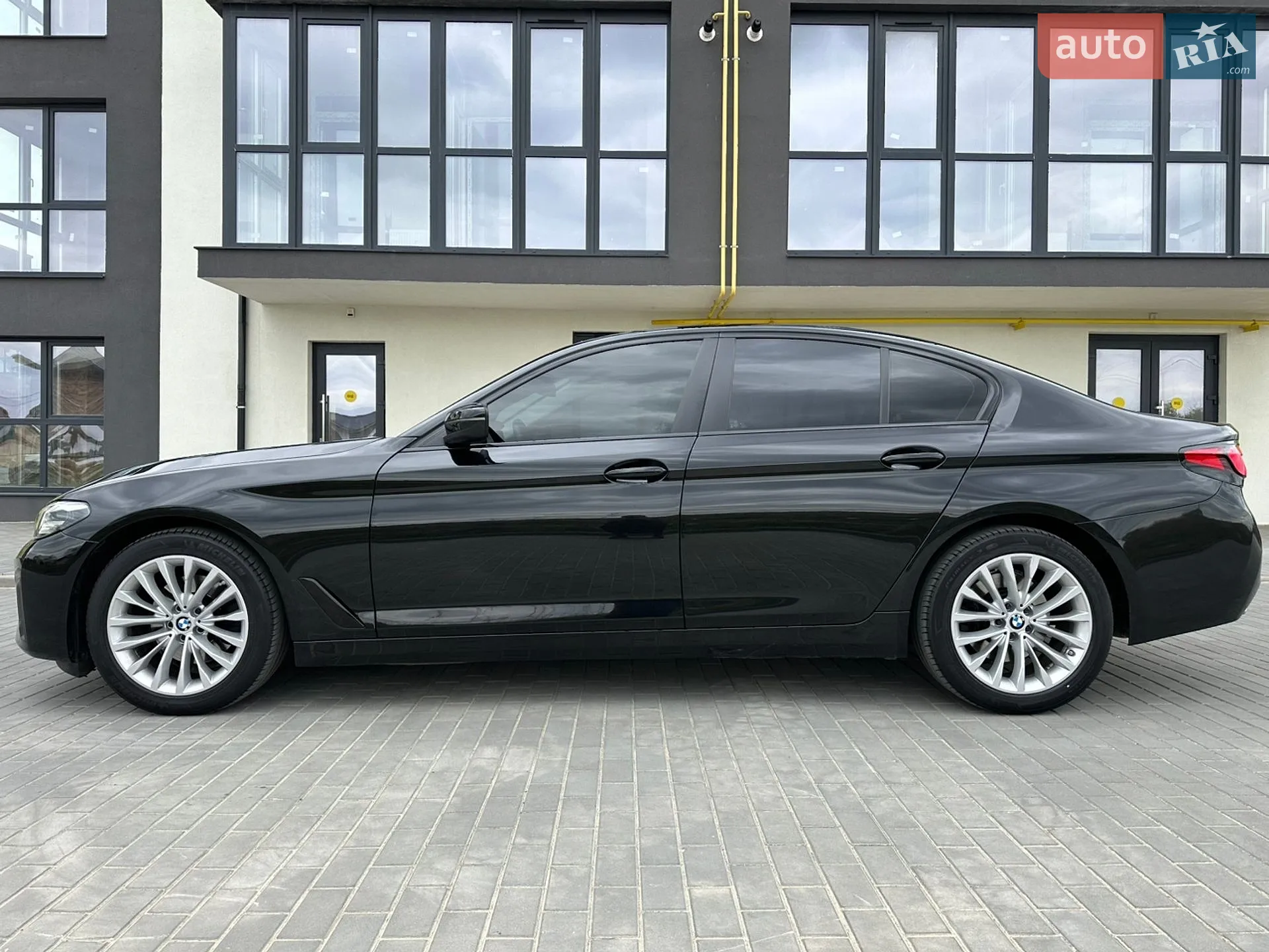 2020 BMW 5er - мініатюра 6