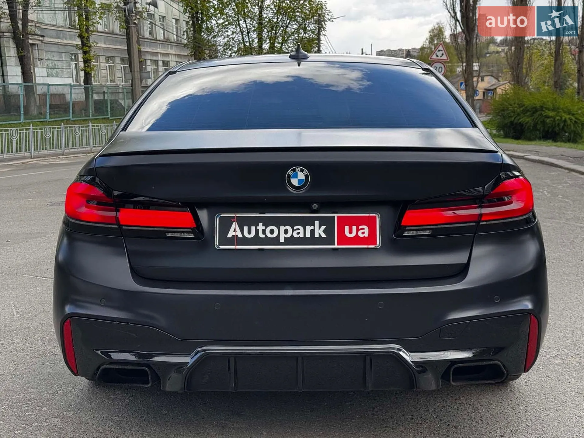 2017 BMW 5er - мініатюра 19