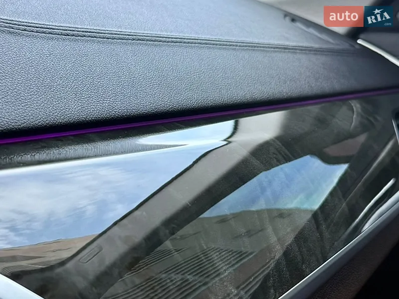 BMW 5 Series 2018 VIN WBAJC9101JB279394 фото оголошення 29 з 71