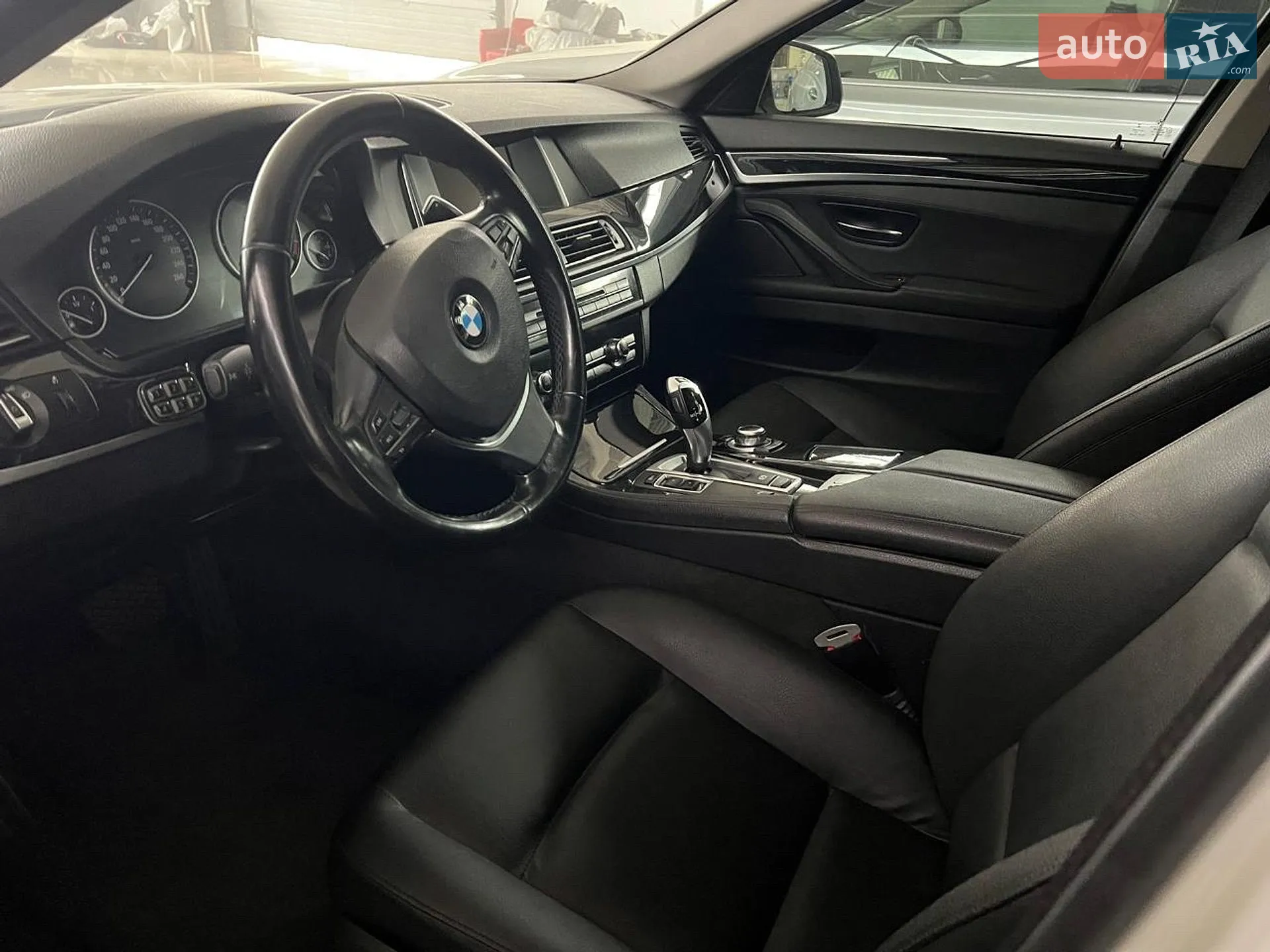 2016 BMW 5er - мініатюра 8
