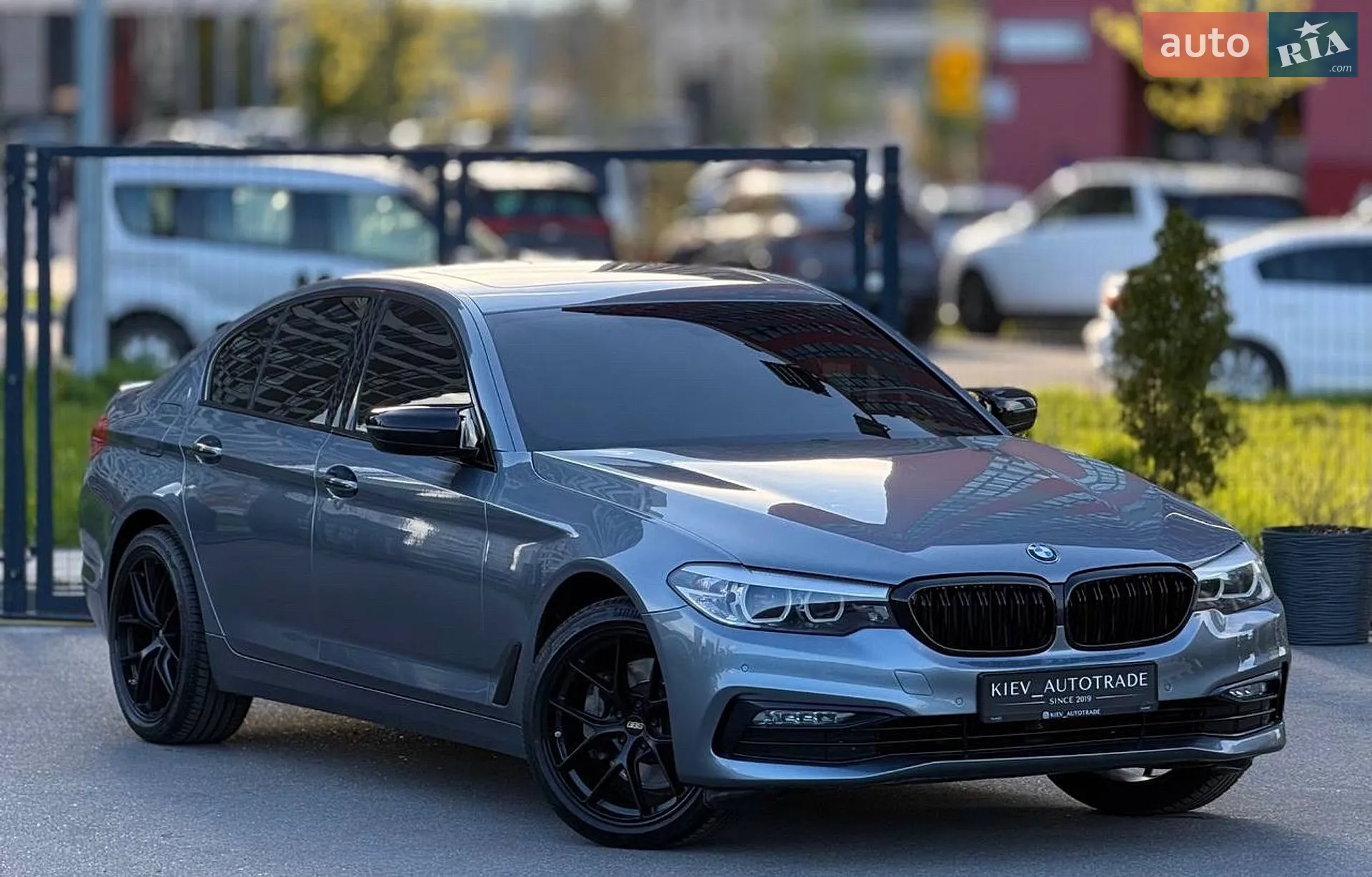 2017 BMW 5er - мініатюра 2