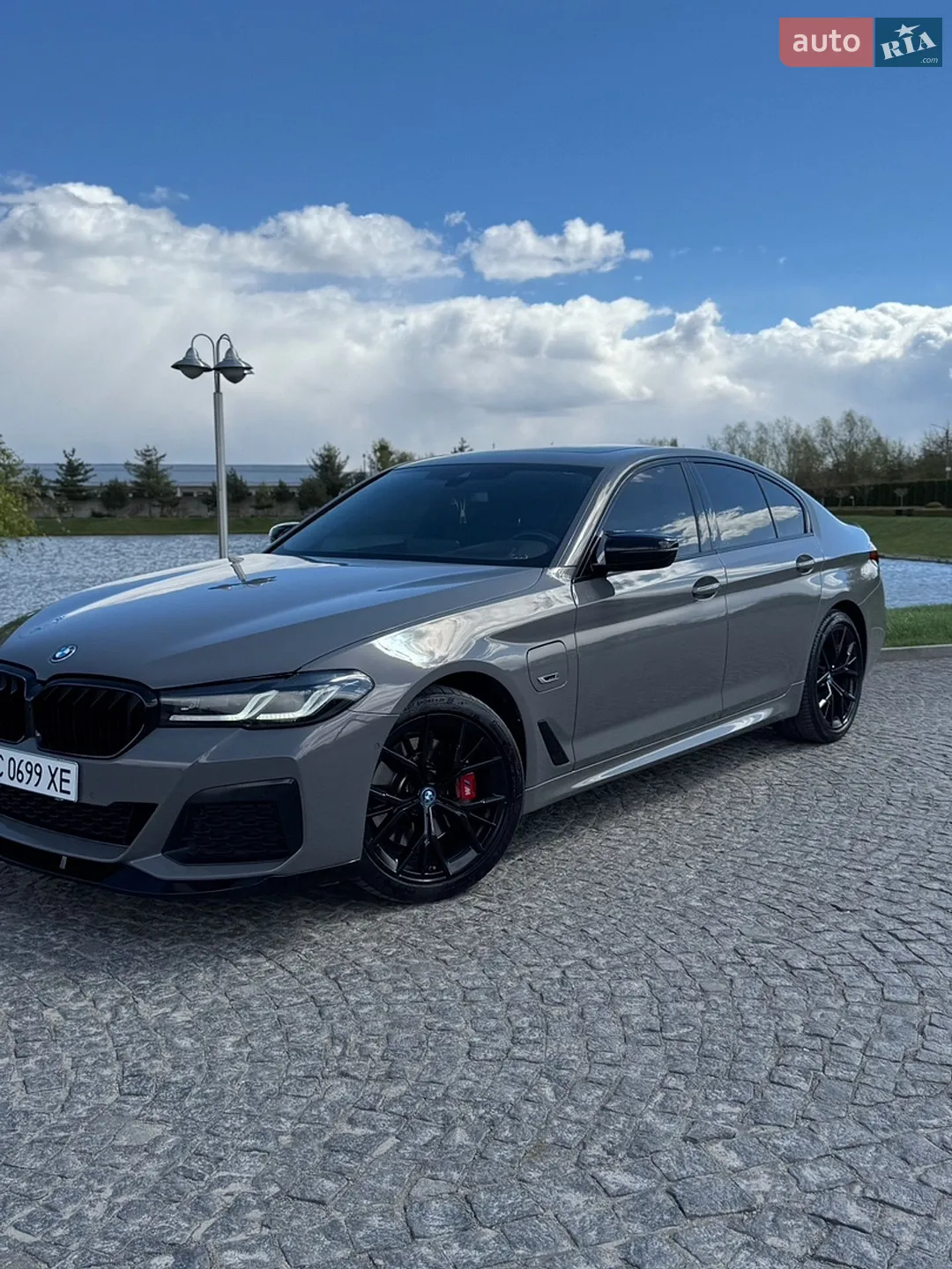 2021 BMW 5er - мініатюра 3