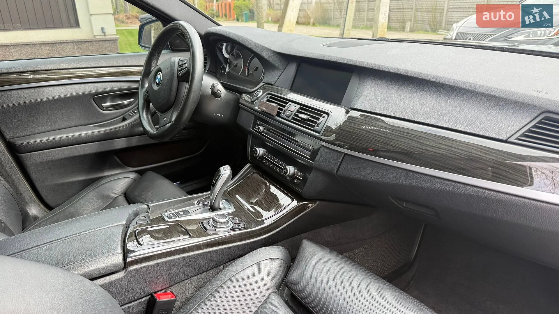 2013 BMW 5er - мініатюра 13