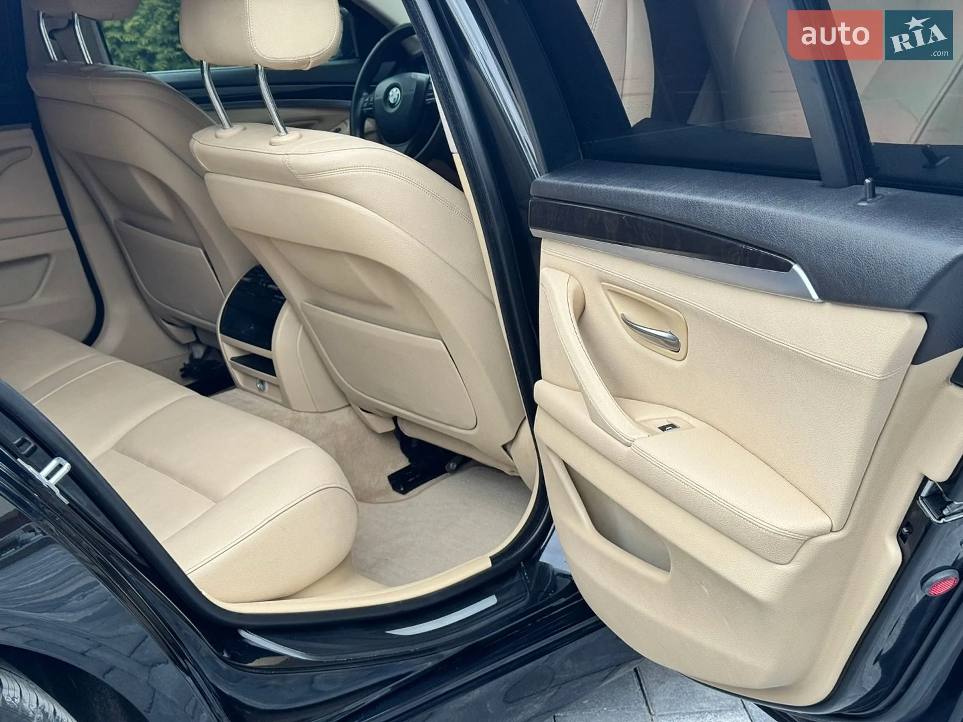 2015 BMW 5er - мініатюра 15