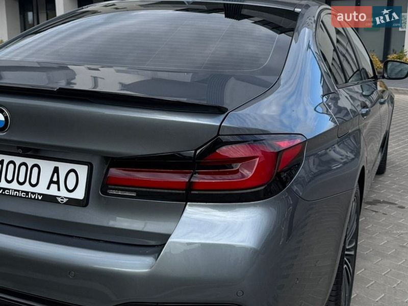 Седан BMW 5 Series 2019 в Львові