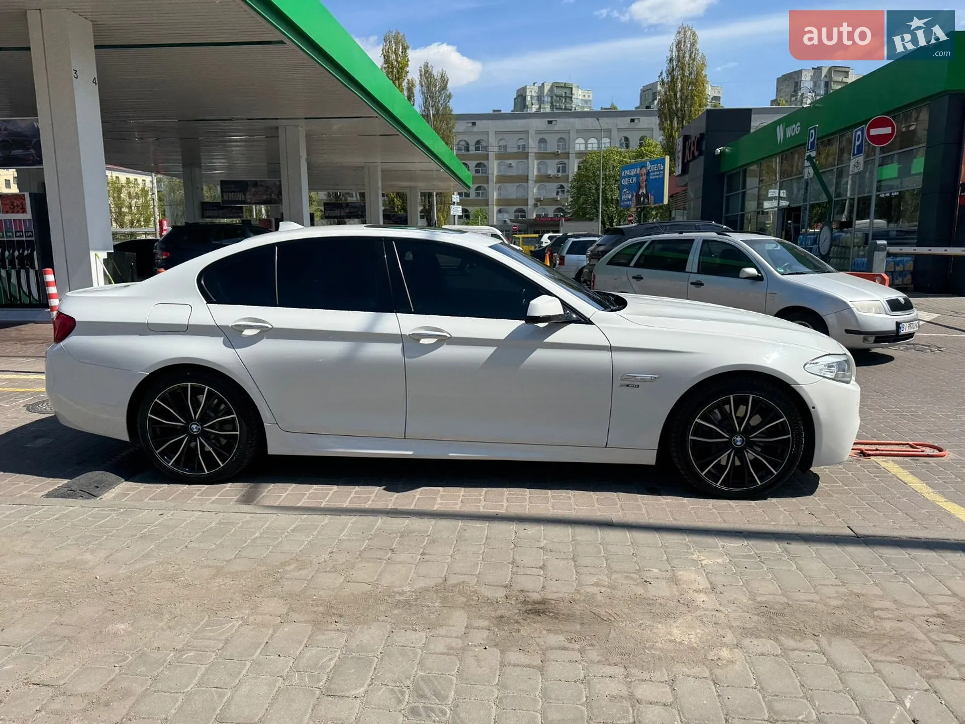 2012 BMW 5er - мініатюра 3