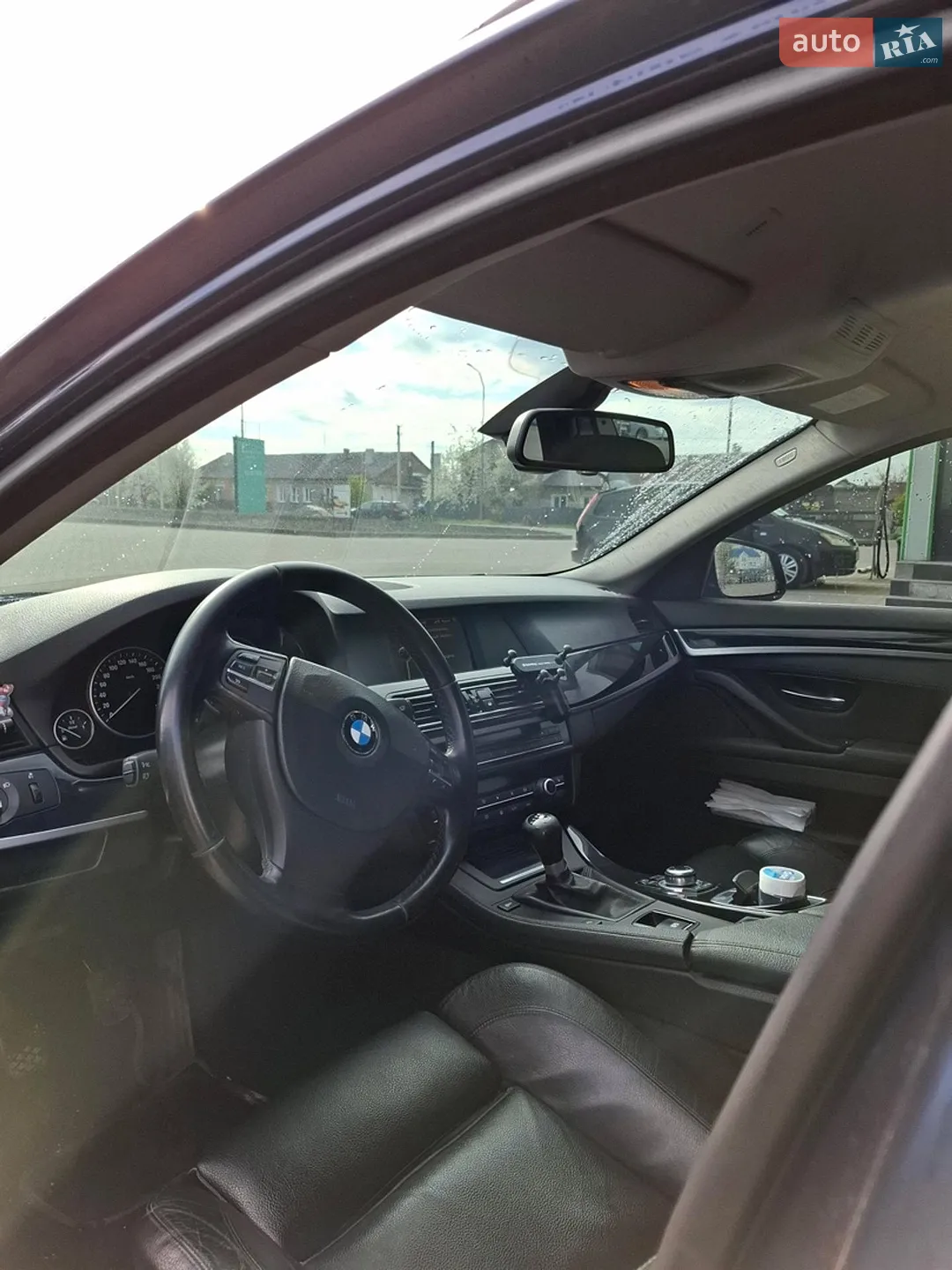 2011 BMW 5er - мініатюра 11