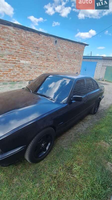 Седан BMW 5 Series 1995 в Иванкове