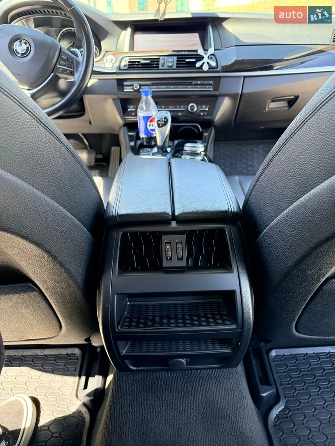 2015 BMW 5er - мініатюра 23