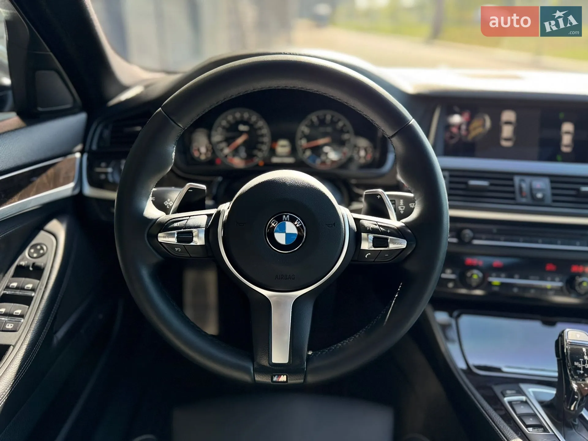 2016 BMW 5er - мініатюра 18