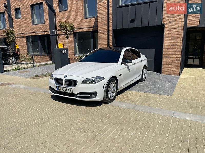 Седан BMW 5 Series 2014 в Ивано-Франковске