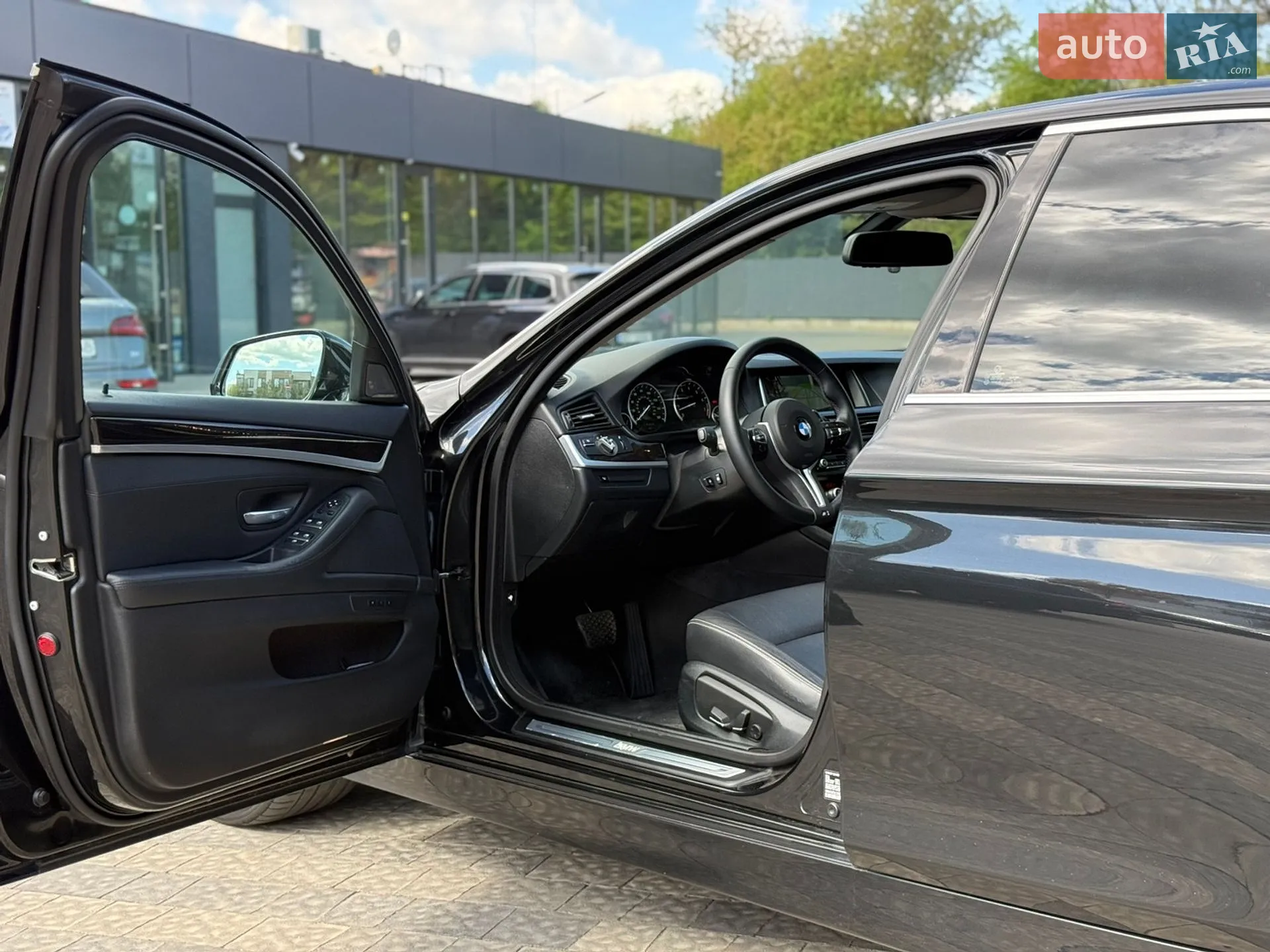 2014 BMW 5er - мініатюра 8
