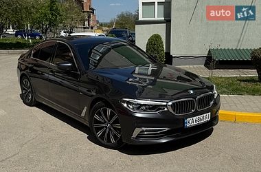 Седан BMW 5 Series 2017 в Черновцах