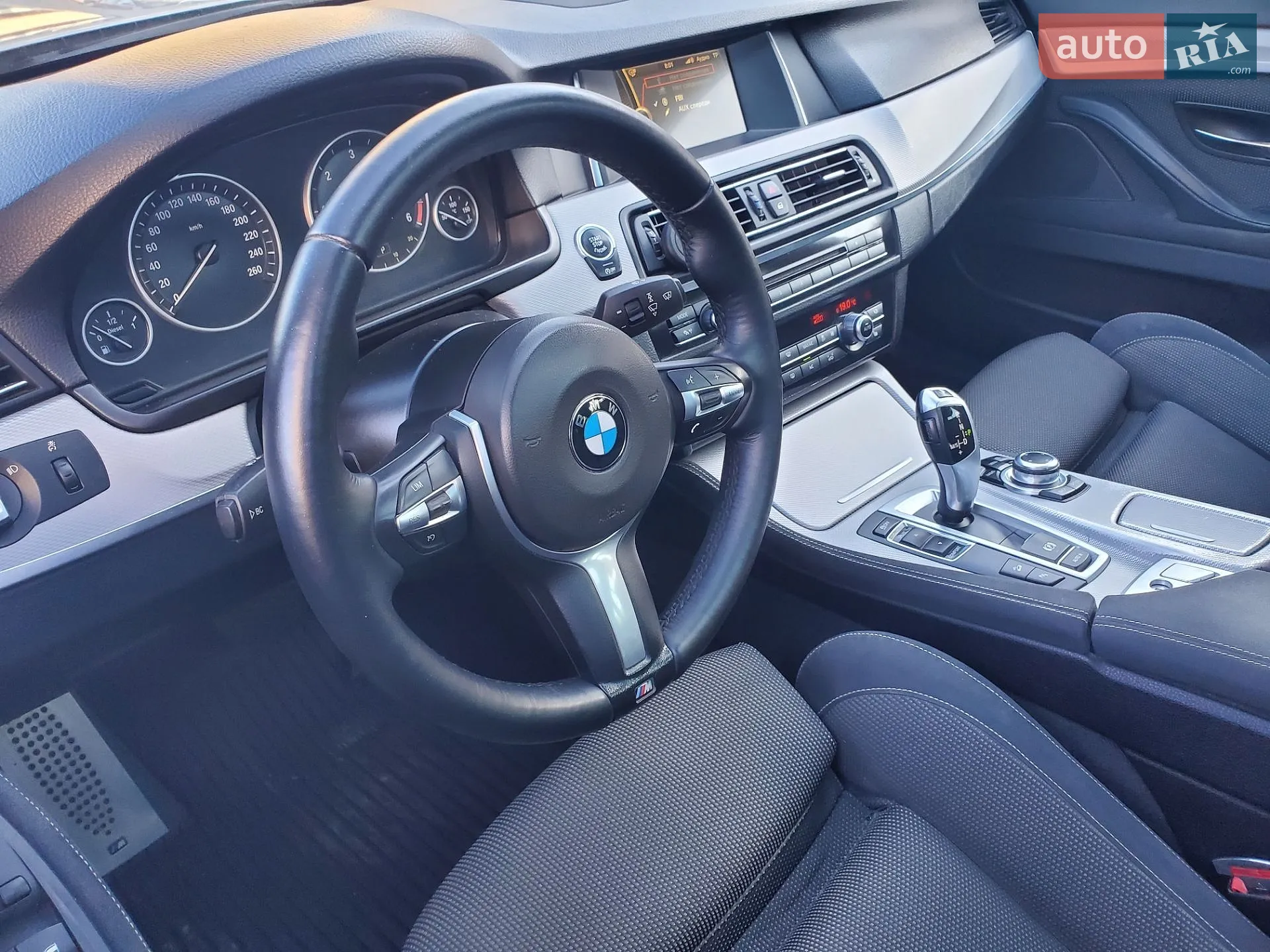 2013 BMW 5er - мініатюра 13