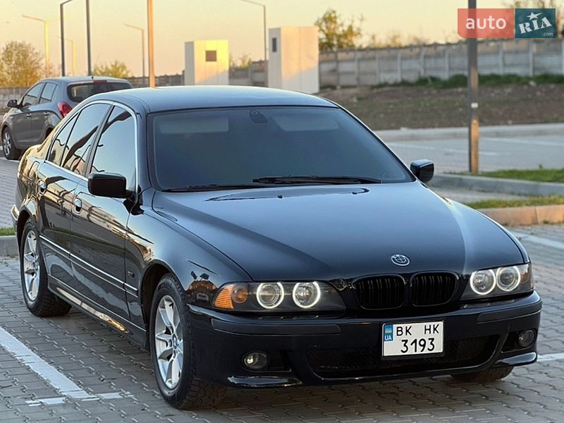 Седан BMW 5 Series 2002 в Дубно