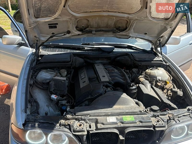 Седан BMW 5 Series 1997 в Кривом Роге