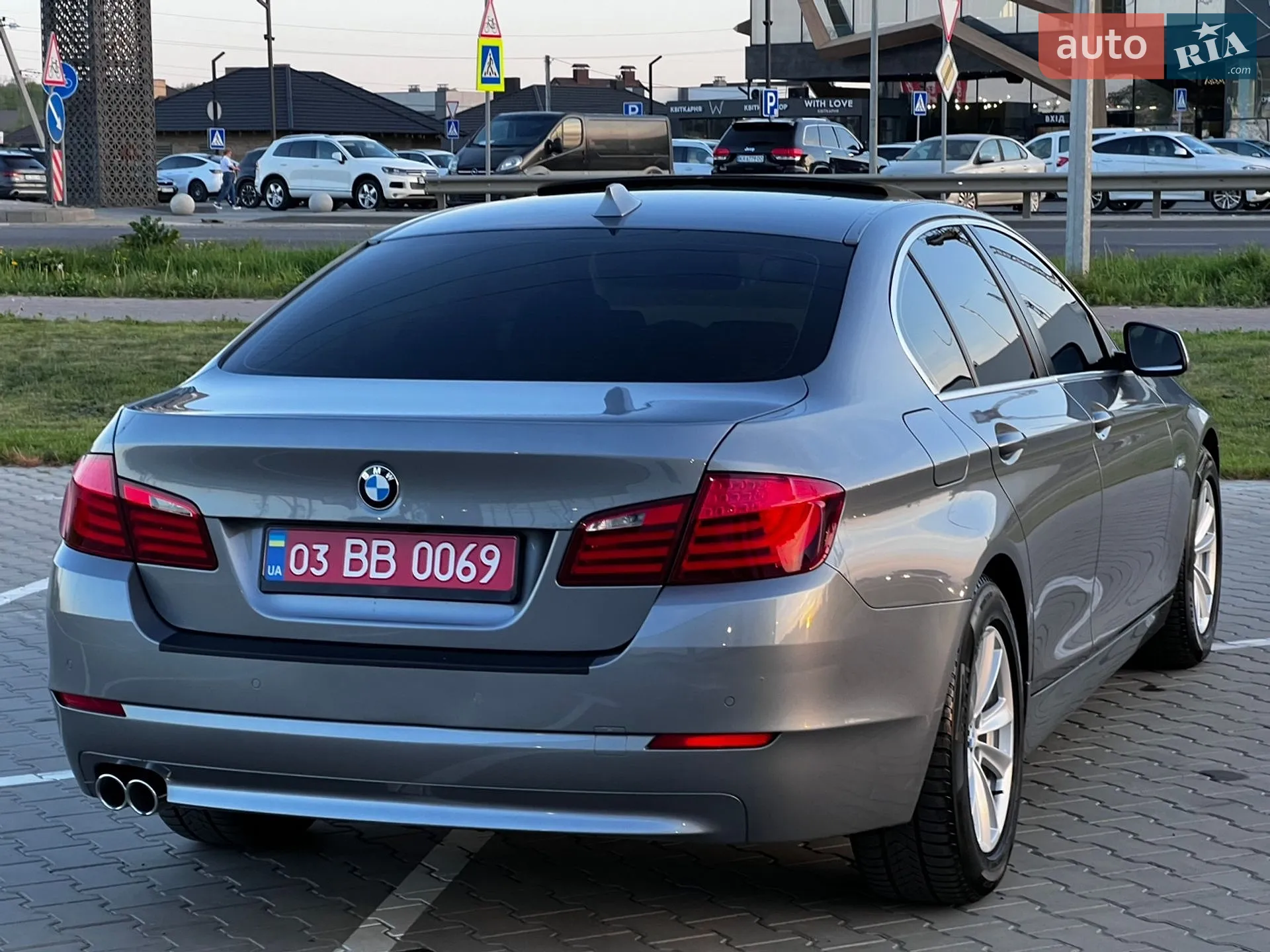 2012 BMW 5er - мініатюра 9