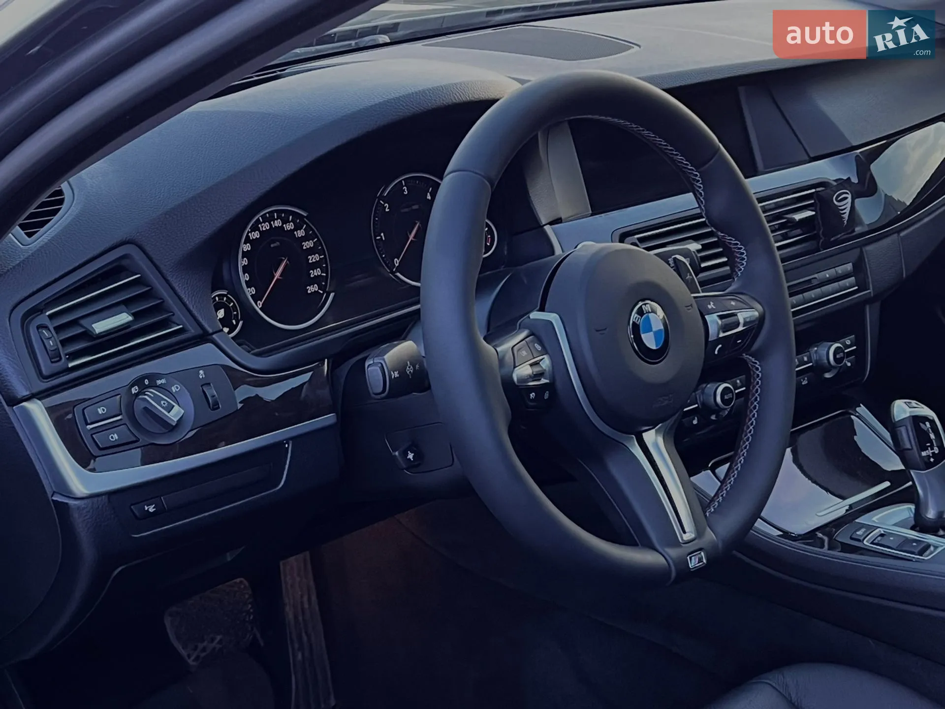 2012 BMW 5er - мініатюра 61
