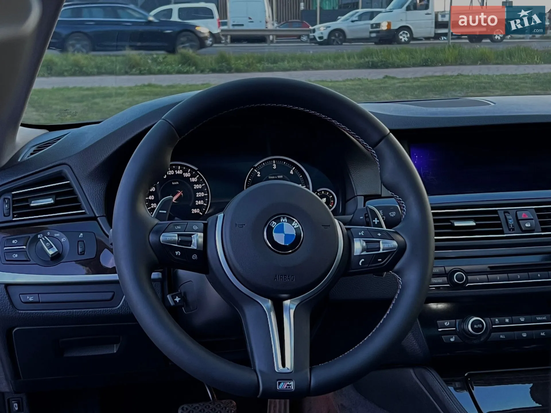 2012 BMW 5er - мініатюра 79