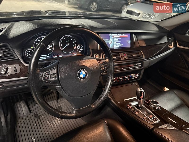 Седан BMW 5 Series 2014 в Львове