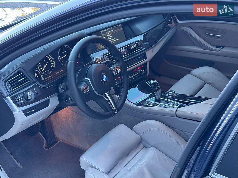 Седан BMW 5 Series 2011 в Луцке