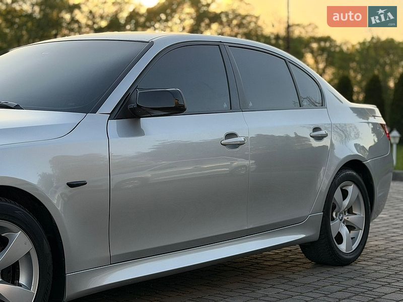 Седан BMW 5 Series 2005 в Черновцах