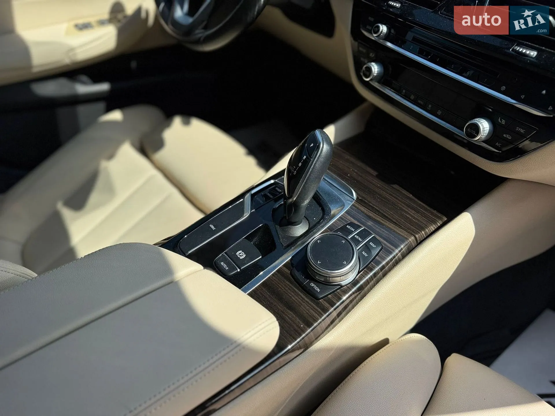 2018 BMW 5er - мініатюра 19