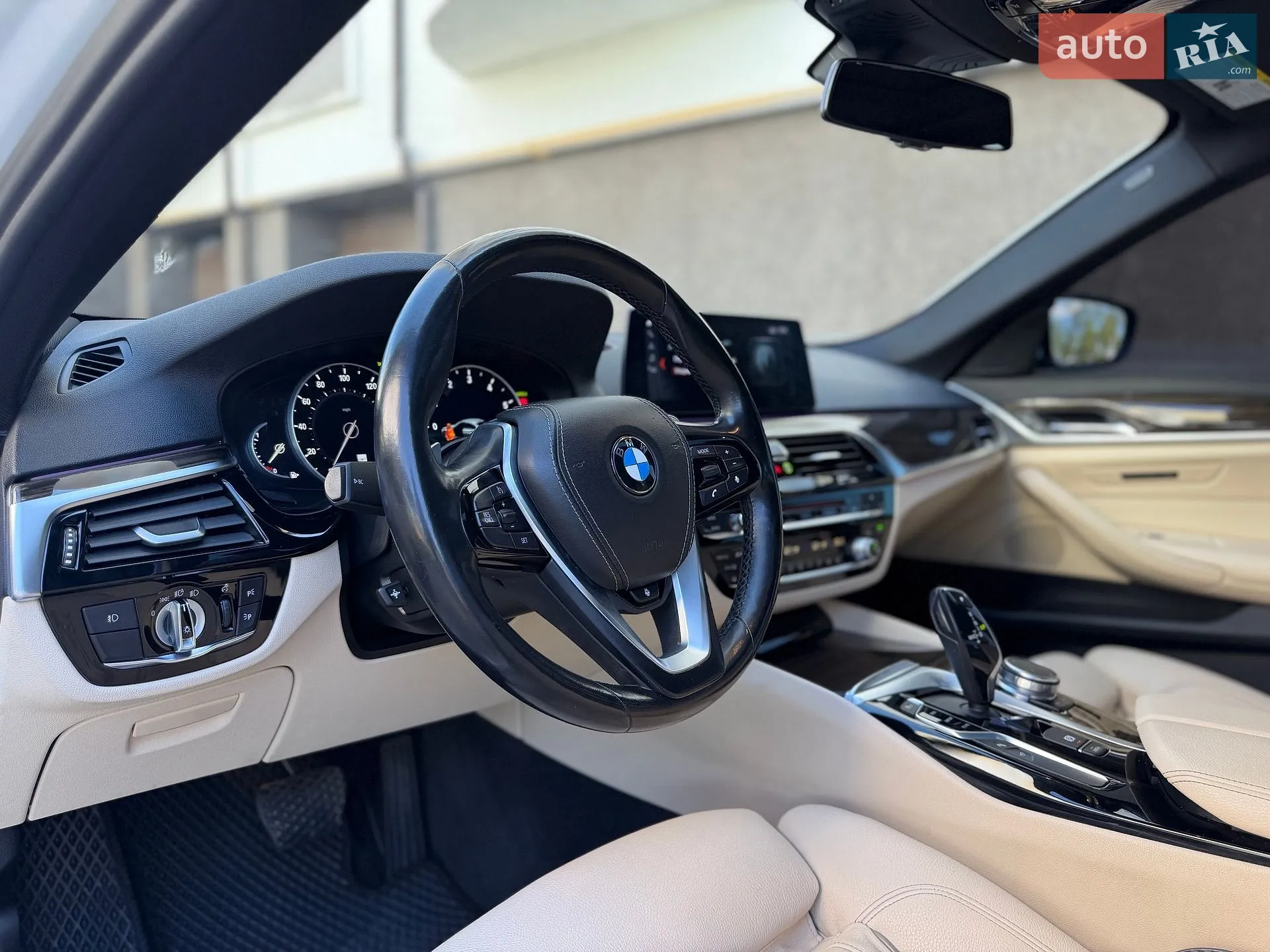 2017 BMW 5er - мініатюра 32