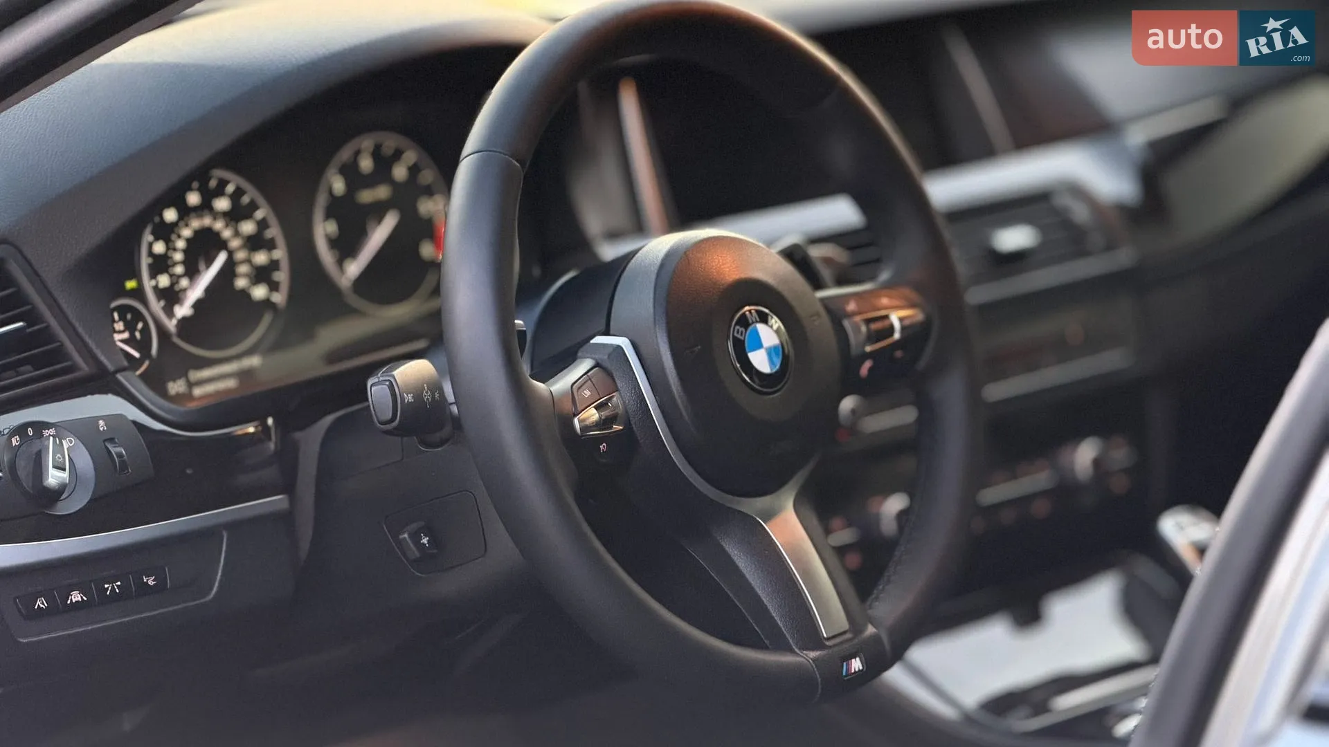2015 BMW 5er - мініатюра 18