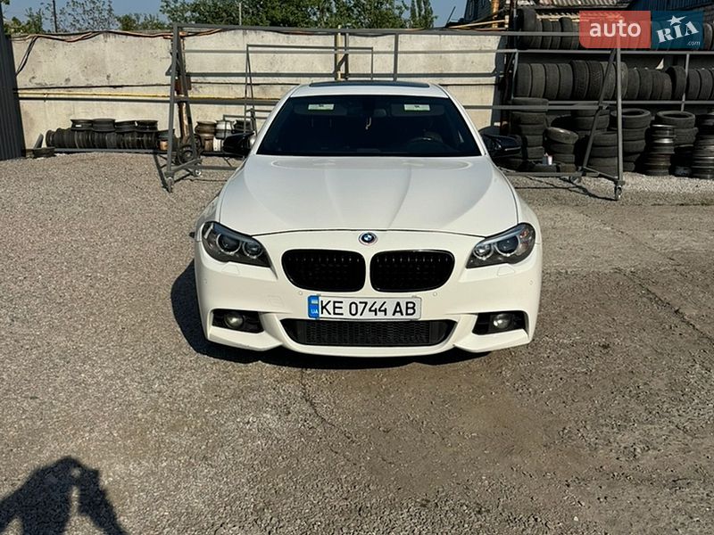 BMW 5 Series 2015