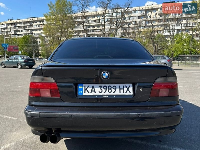 Седан BMW 5 Series 1999 в Киеве