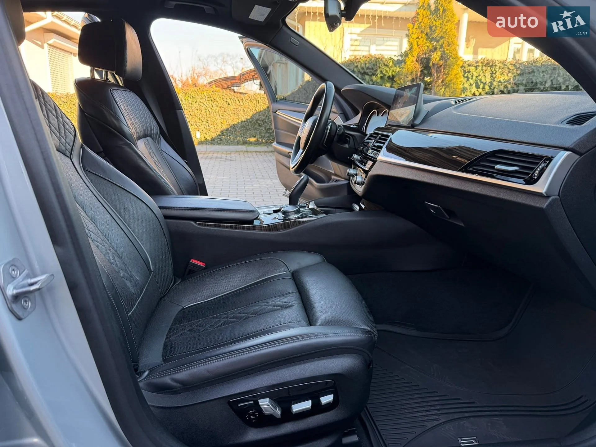 2018 BMW 5er - мініатюра 11